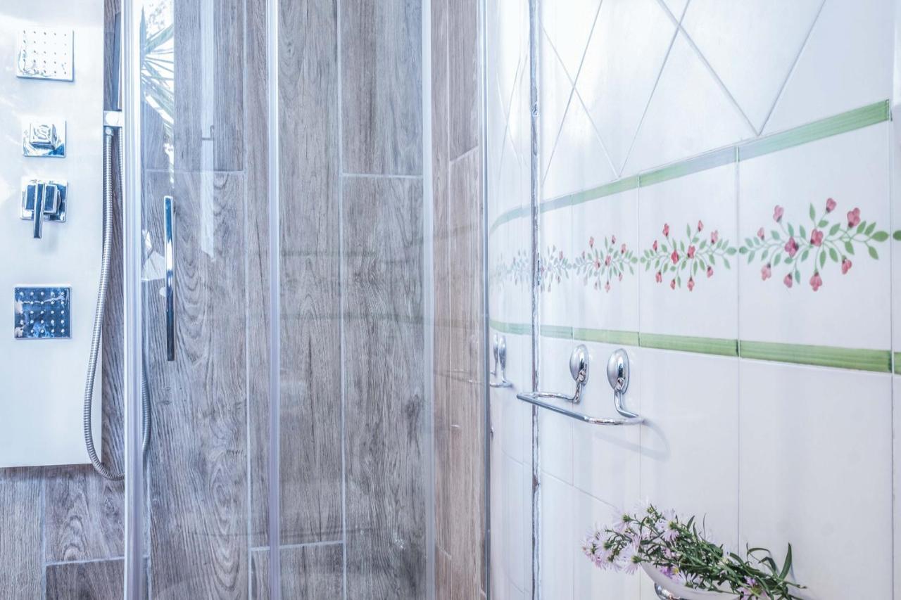 Amore Rentals - Maison Palazzo Correale ソレント エクステリア 写真