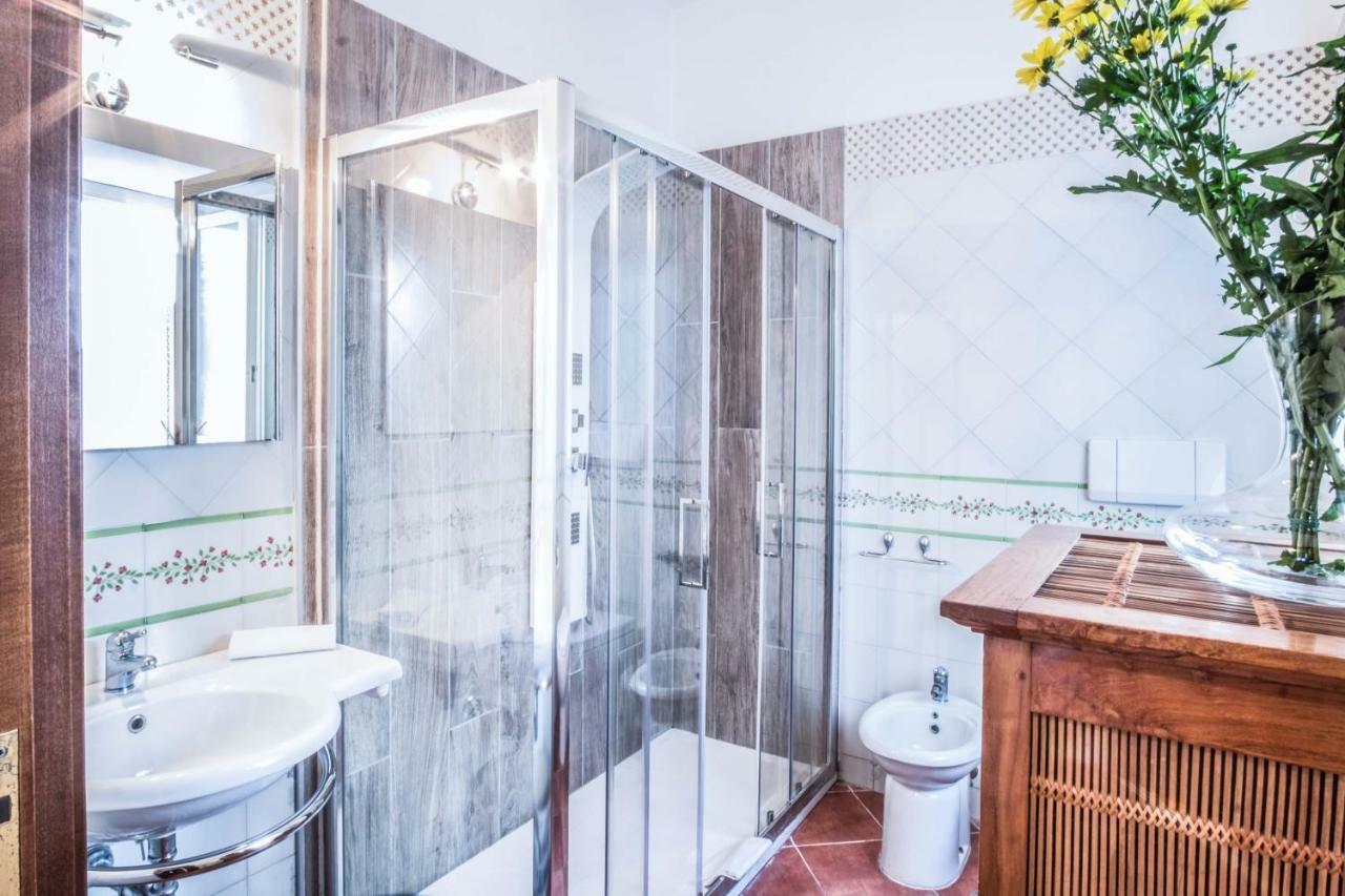Amore Rentals - Maison Palazzo Correale ソレント エクステリア 写真