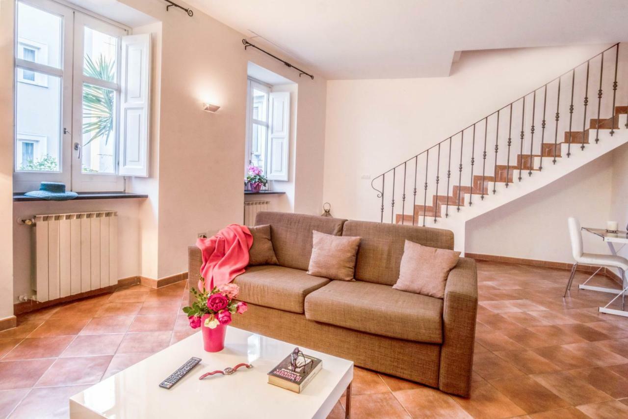 Amore Rentals - Maison Palazzo Correale ソレント エクステリア 写真