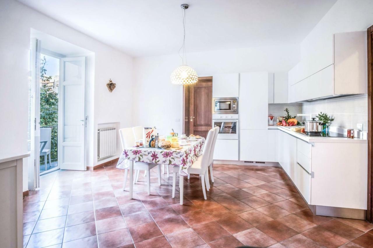 Amore Rentals - Maison Palazzo Correale ソレント エクステリア 写真